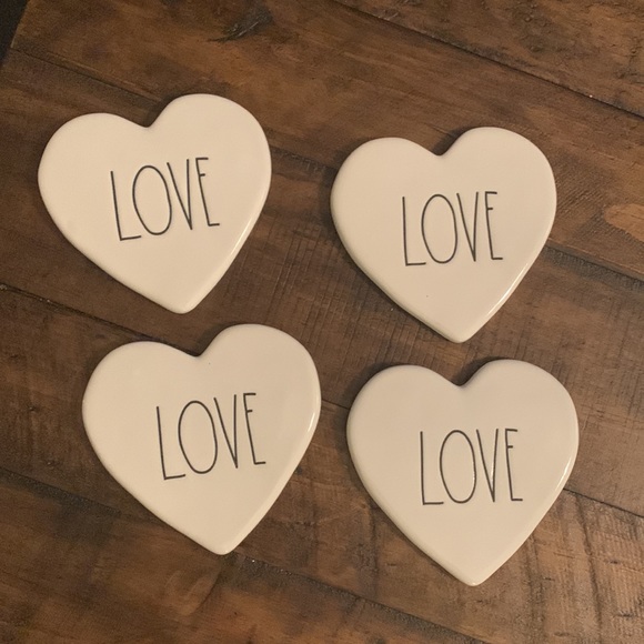 Rae Dunn ceramic coasters set of four ‘LOVE’ - Picture 2 of 7